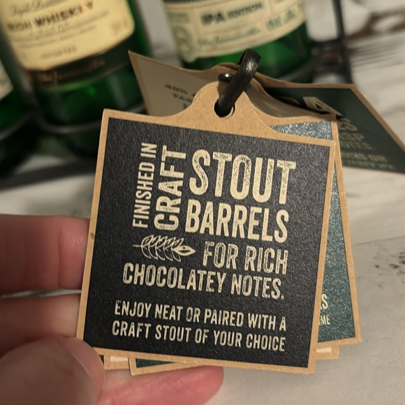 SOLD!! Empty Jameson Triology Gift Pack Triple Sampler & Decorative Carry Holder - Picture 6 of 15